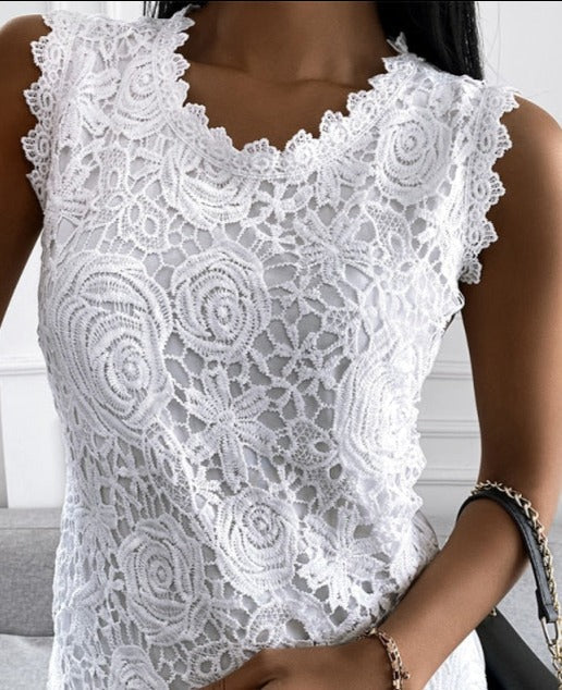 FLORAL LACE TOP